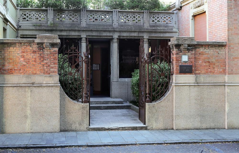 Residence Liberty Parma Eksteriør bilde